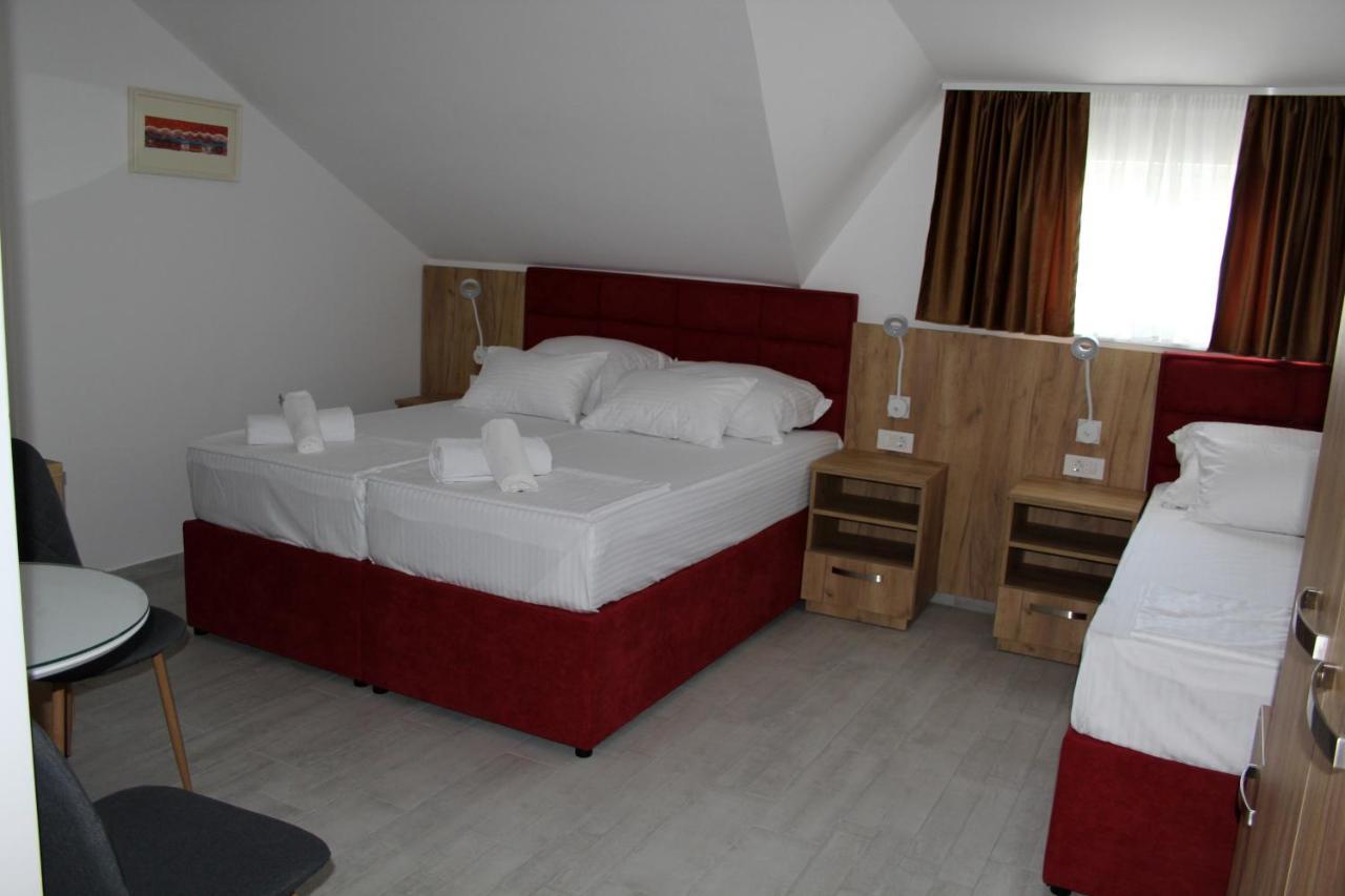Royal Apartmani Banja Luka Exteriör bild