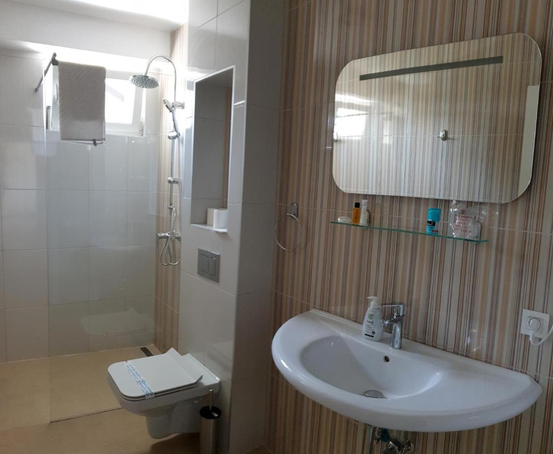 Royal Apartmani Banja Luka Exteriör bild