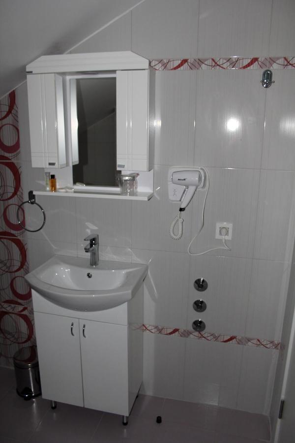 Royal Apartmani Banja Luka Exteriör bild