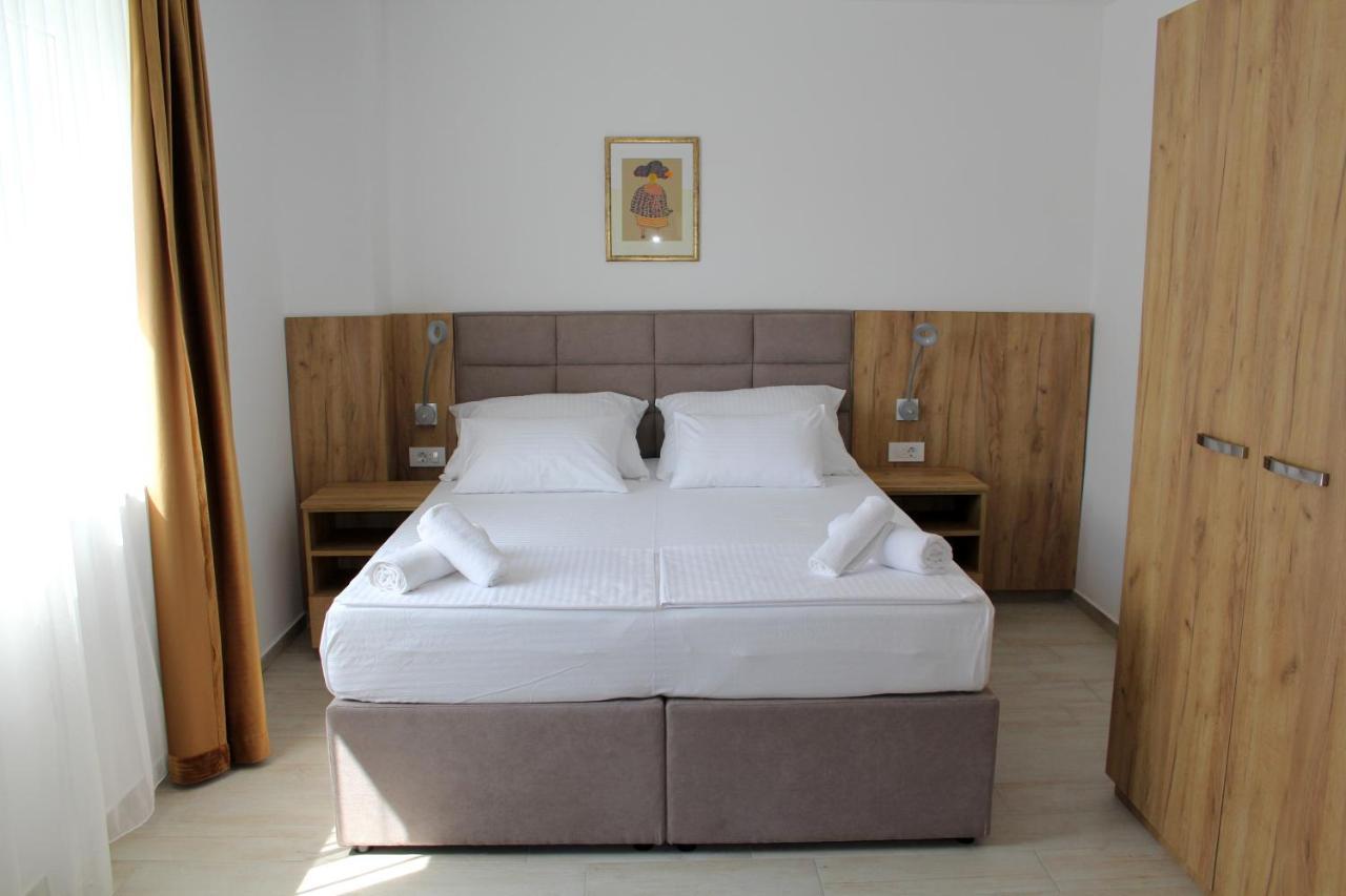 Royal Apartmani Banja Luka Exteriör bild