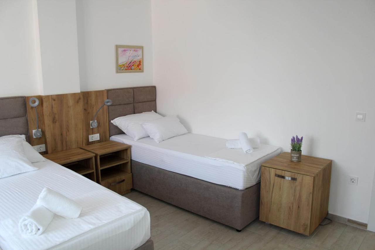 Royal Apartmani Banja Luka Exteriör bild
